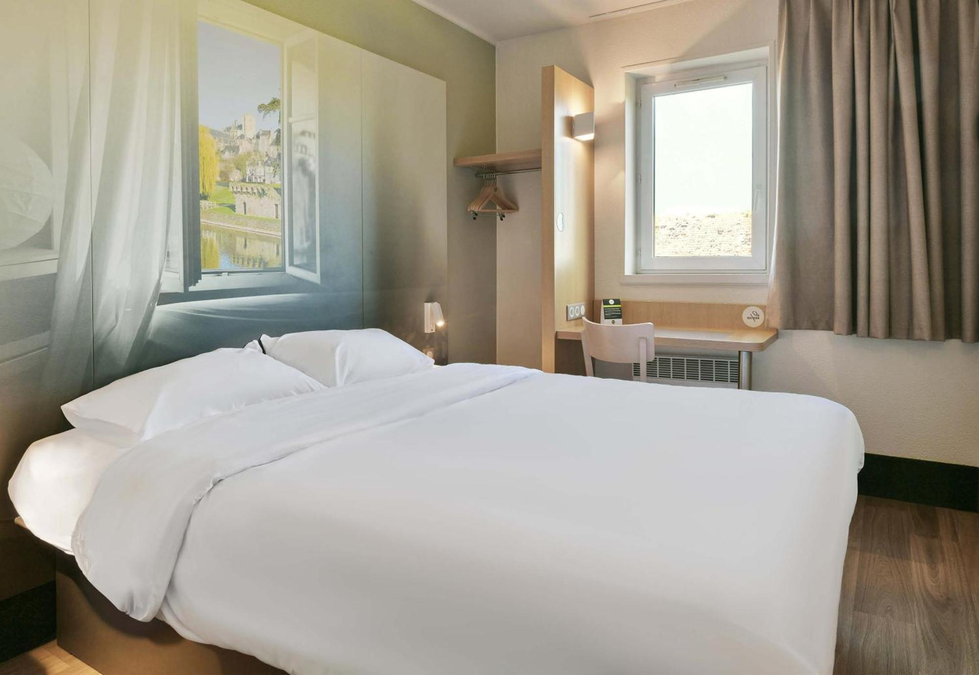 B&B Hotel Le Mans Nord 1 Saint-Saturnin  Exteriör bild