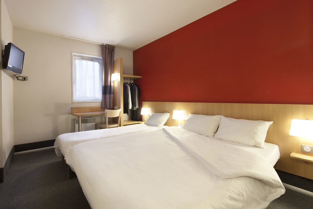 B&B Hotel Le Mans Nord 1 Saint-Saturnin  Exteriör bild